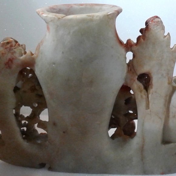 VINTAGE ORIENTAL SOAPSTONE SCULPTURE COLORFUL AND COMPLEX - Picture 3 of 4